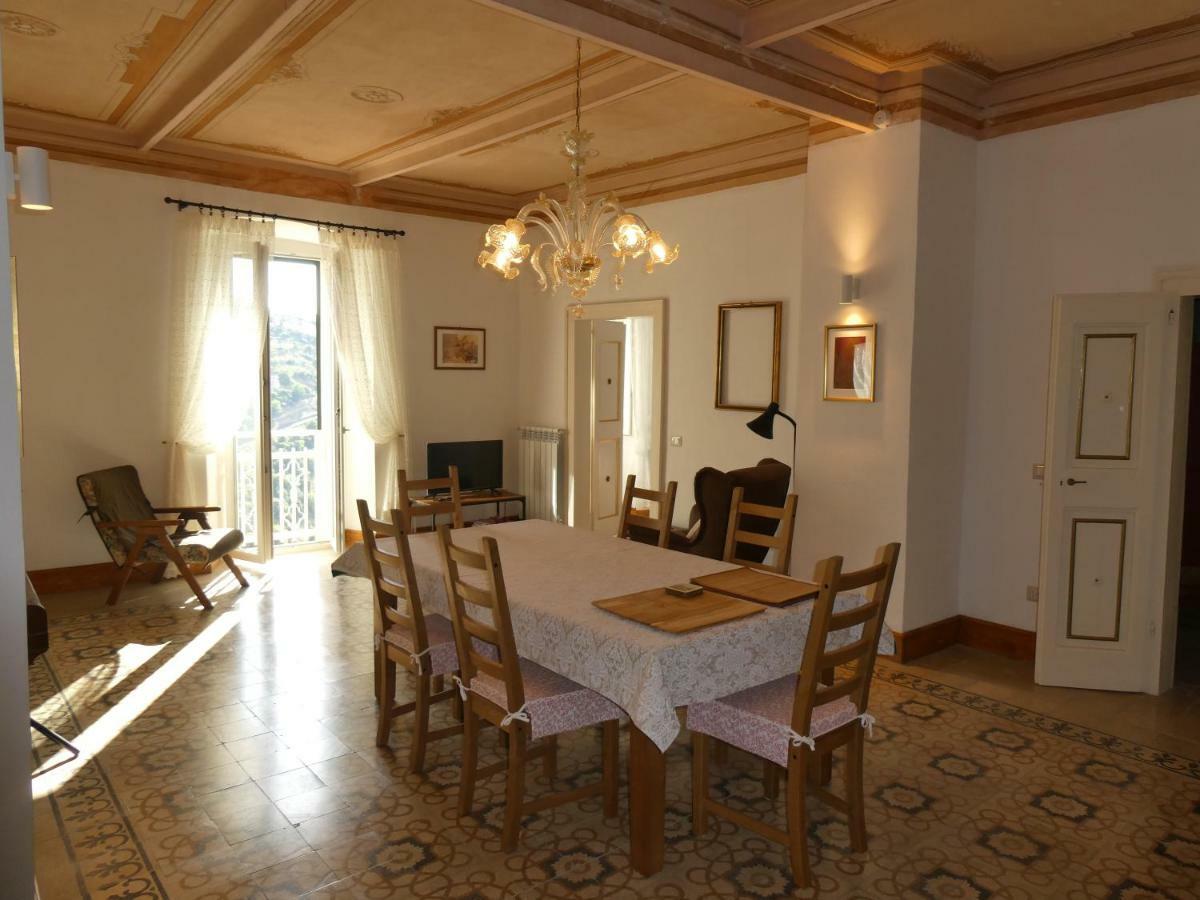Casa Diamanti-Fox 33 Via Guglielmo Marconi Lägenhet Sonnino Exteriör bild